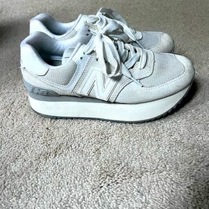 New Balance WL574. Size 7.
